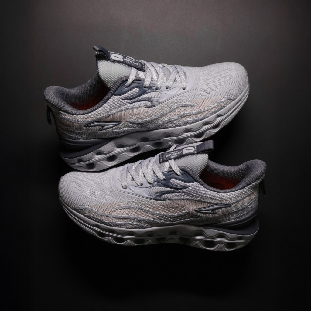 Quantum sports shoe for men by Asian Footwears.