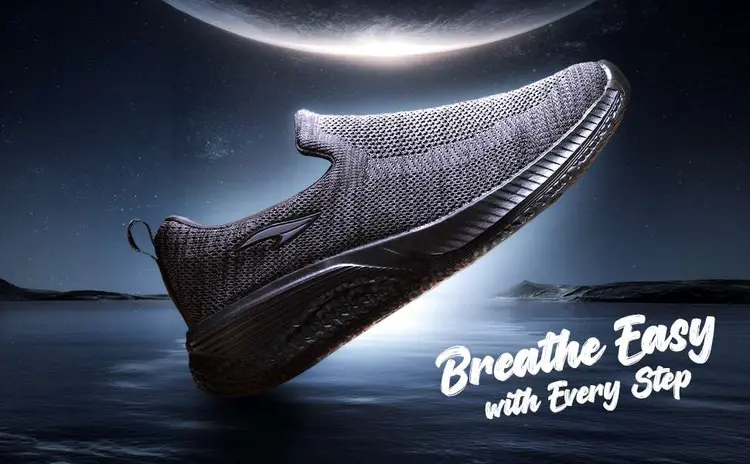 Breathable walking shoe from Asian Footwears.